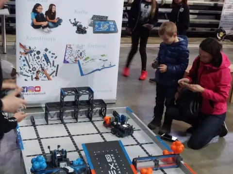 Technologijų šventė „Robotiada 2017” Vilniuje, nuotrauka 5