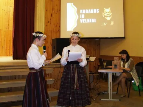 Projektas „ Žmonės – nesimokantys istorijos, visą gyvenimą lieka vaikais“, nuotrauka 3