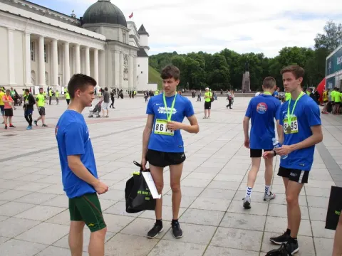 Kauno Veršvų gimnazijos Erasmus+ komanda dalyvavo  DNB/NIKE „WE run Vilnius“ 5 km. bėgime, nuotrauka 11