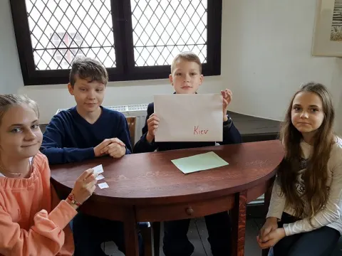 Prekybos žaidimas pirklio namuose, nuotrauka 2