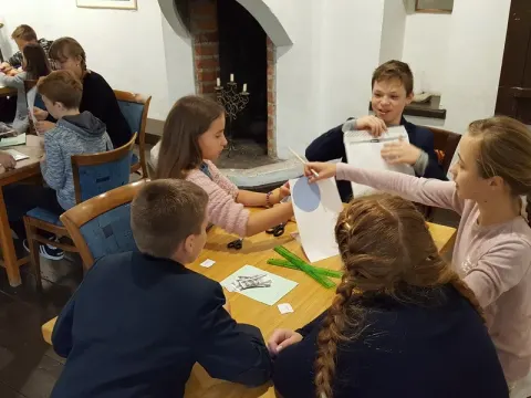 Prekybos žaidimas pirklio namuose, nuotrauka 6