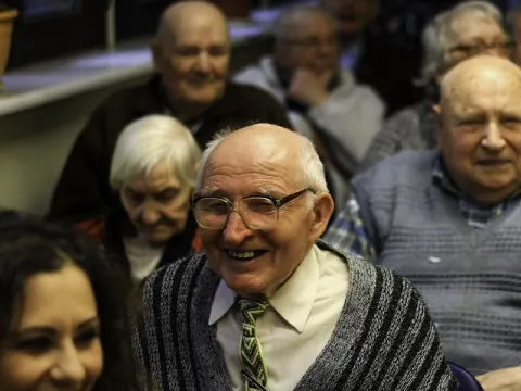 Adventinis Kauno Veršvų gimnazijos choro ”Allegro” koncertas Panemunės socialinės globos namuose, nuotrauka 36