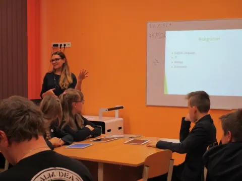 Erasmus+ KA2 strateginių tarpmokyklinių partnerysčių projekto „Art, Technology &Sport keep me bound to my School“ tarptautinės mokymo(si) veiklos Lietuvoje, nuotrauka 50
