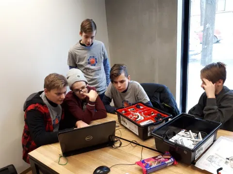 FLL regioninės varžybos Kaune, nuotrauka 2