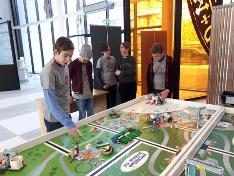 FLL regioninės varžybos Kaune, nuotrauka 4