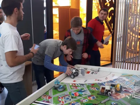 FLL regioninės varžybos Kaune, nuotrauka 11