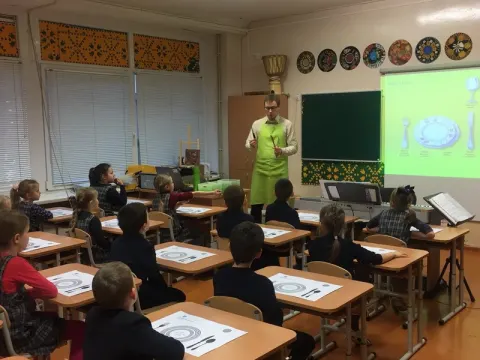 Literatūrinė – edukacinė pamoka „Šaukšto Šmaukšto stalo akademija“, nuotrauka 10