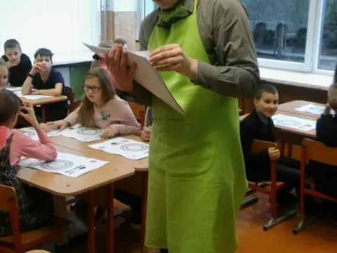 Literatūrinė – edukacinė pamoka „Šaukšto Šmaukšto stalo akademija“, nuotrauka 7