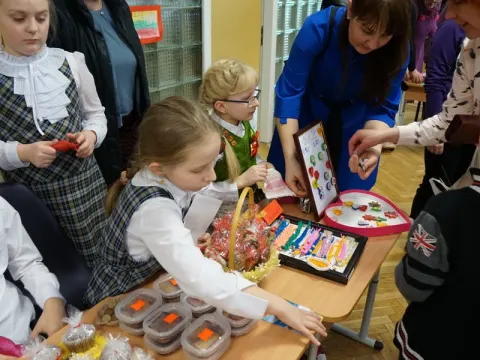 Kaziuko mugė pradinėje mokykloje, nuotrauka 6