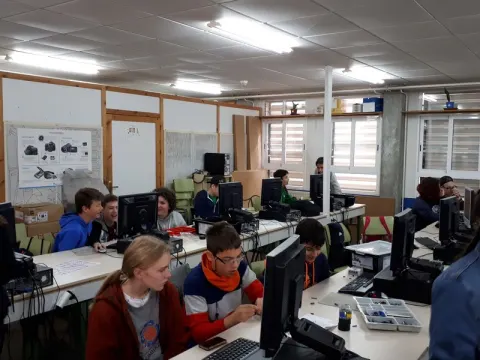 Menai, technologijos ir sportas Ispanijoje, nuotrauka 83