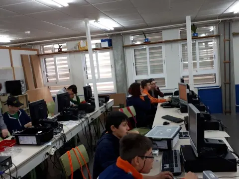 Menai, technologijos ir sportas Ispanijoje, nuotrauka 91
