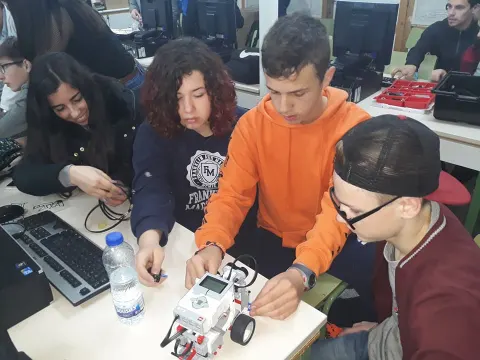 Menai, technologijos ir sportas Ispanijoje, nuotrauka 167
