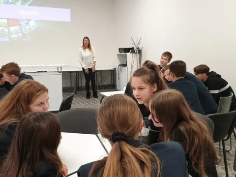 Edukacinė pamoka ,,Kaip veikia reklama”, nuotrauka 5