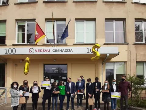Sveikiname Nacionalinės jaunųjų bendrovių „eXpo“ konkurso laimėtojas – JB „Tirpstančios emocijos“ ir „Cotton Bees“!, nuotrauka 10