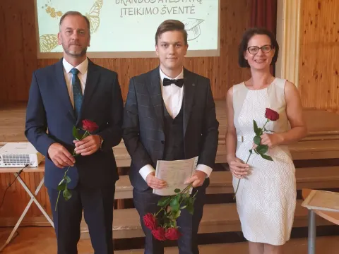 LXVII laidos brandos atestatų įteikimo šventė, nuotrauka 18