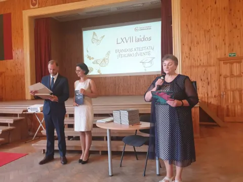 LXVII laidos brandos atestatų įteikimo šventė, nuotrauka 3