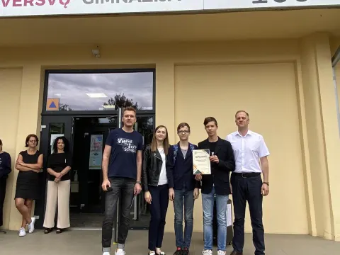 2 DIENOS = 50 V-VERSLAS PROJEKTŲ, nuotrauka 36