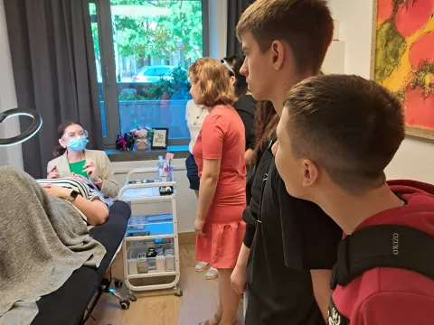 Pažintis su grožio paslaugų teikimo profesijomis, nuotrauka 5