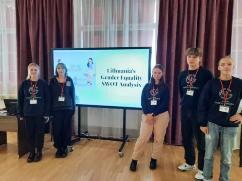 Erasmus+ KA220 bendradarbiavimo partnerystės projektas „Think global, learn being an entrepreneur in Europe!“, nuotrauka 4