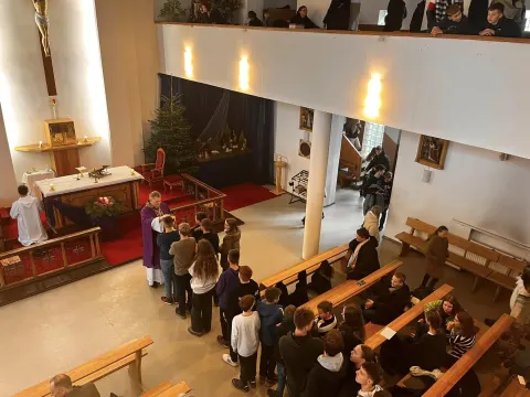 Tradicinės Šv.Mišios už gimnazijos bendruomenę, nuotrauka 3