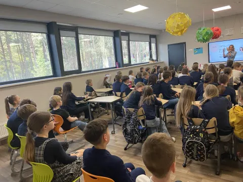 INFORMACINĖ PAMOKA MOKINIAMS „PAŽINK (NE)GALIĄ”, nuotrauka 3
