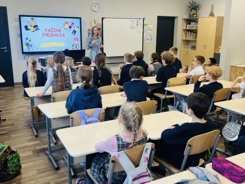 INFORMACINĖ PAMOKA MOKINIAMS „PAŽINK (NE)GALIĄ”, nuotrauka 11
