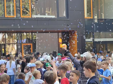 Kauno mokyklų 1–12 klasių mokinių socialinė akcija „Pūsk muilo burbulus, o ne tabako dūmus“, nuotrauka 17