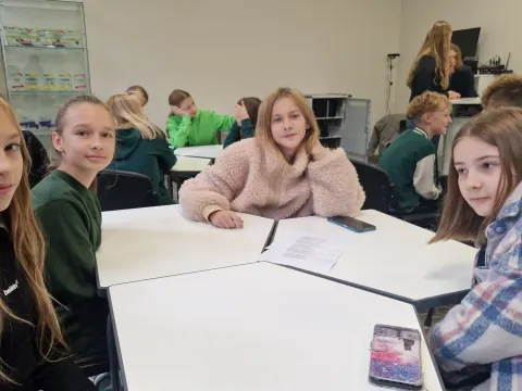 Protmūšis „Ką žinai apie Maironį?”, nuotrauka 4