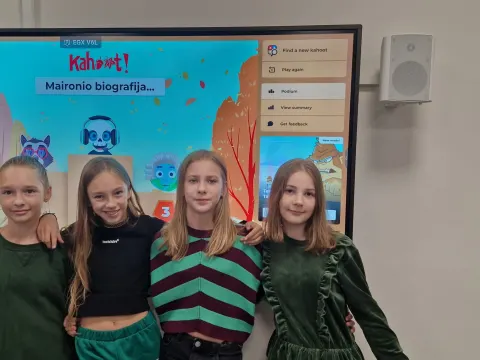 Protmūšis „Ką žinai apie Maironį?”, nuotrauka 9