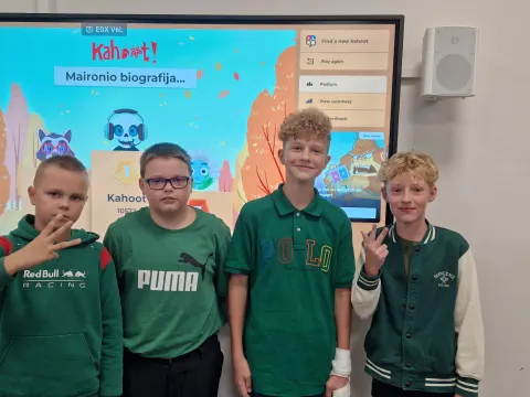 Protmūšis „Ką žinai apie Maironį?”, nuotrauka 10