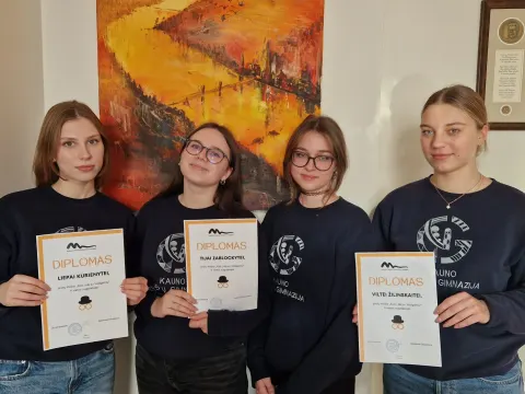 Džiaugiamės ir sveikiname!, nuotrauka 1