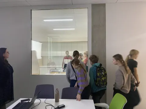 Svečiuose mokiniai iš Estijos Tartu Raatuse Kool mokyklos, nuotrauka 9