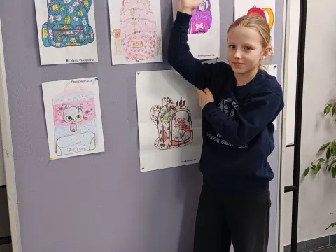 I-oji vieta anglų kalbos konkurse „My school Bag”, nuotrauka 10