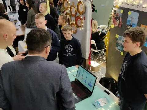 Panevėžio ir Ukmergės regioninės mokinių mokomųjų bendrovių eXpo, nuotrauka 4