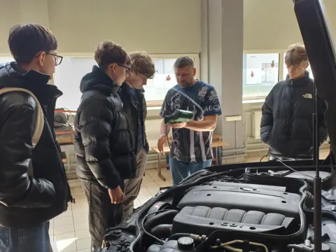 „Vizitas į profesinio mokymo centrus: nuo teorijos prie praktikos”, nuotrauka 1