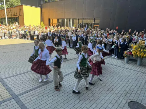 🎓 Rugsėjo 1-oji – Mokslo ir žinių diena!, nuotrauka 43