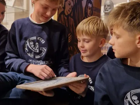 Slaptais knygos takais, nuotrauka 2