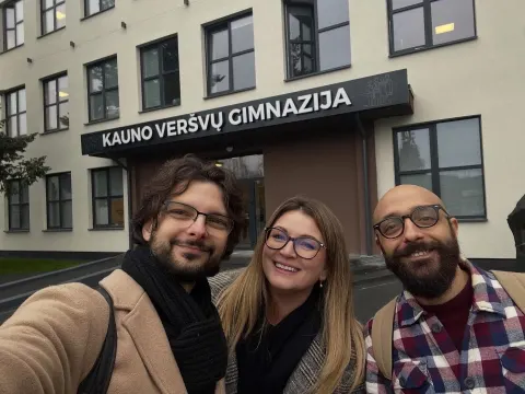 Darbo stebėsena gimnazijoje – svečiai iš Italijos (KA122), nuotrauka 1