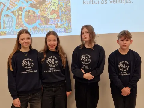 Integruota lietuvių kalbos-dailės pamoka, skirta M.K.Čiurlionio 150-osioms gimimo  metinėms paminėti, nuotrauka 6