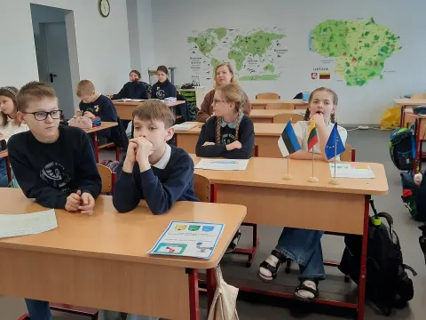 Virtualus susitikimas su moksleiviais iš Tartu Raatuse mokyklos, nuotrauka 14
