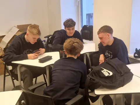 Devintokai – MEPA veiklose: griovė mitus, kūrė antraštes ir stojo į debatus!, nuotrauka 1