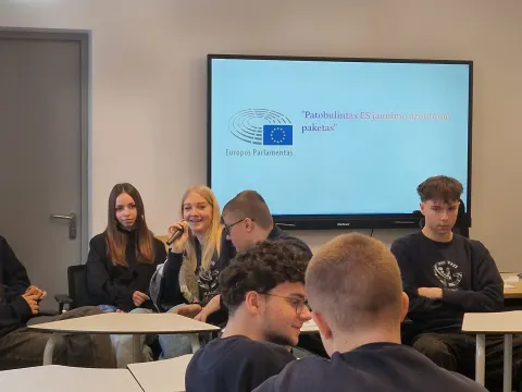 Dešimtokai – Europos Parlamente: nuo spaudos konferencijos iki tinklalaidžių studijos!, nuotrauka 3
