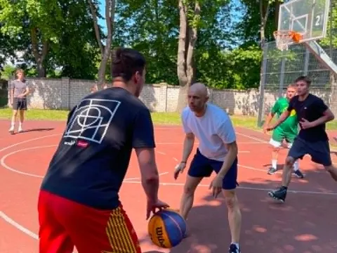 Veršvų 3×3’26: kai mokyklos kiemas tapo krepšinio respublika, o šešėlis – deficitu, nuotrauka 6