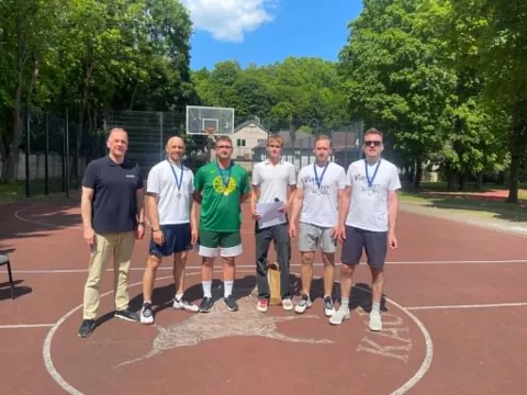 Veršvų 3×3’26: kai mokyklos kiemas tapo krepšinio respublika, o šešėlis – deficitu, nuotrauka 15