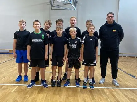 Berniukų kvadrato varžybos: kova iki paskutinio taško!, nuotrauka 1