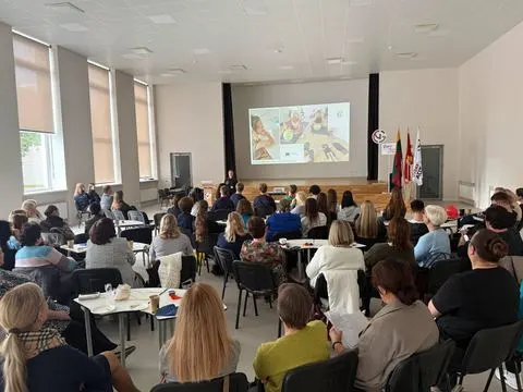 Tarptautinė metodinė valanda „Erasmus+ įkvėpimai: kuriame europietišką ugdymą kartu“, nuotrauka 11