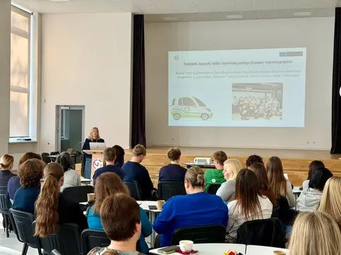 Tarptautinė metodinė valanda „Erasmus+ įkvėpimai: kuriame europietišką ugdymą kartu“, nuotrauka 16