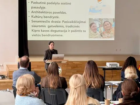 Tarptautinė metodinė valanda „Erasmus+ įkvėpimai: kuriame europietišką ugdymą kartu“, nuotrauka 19