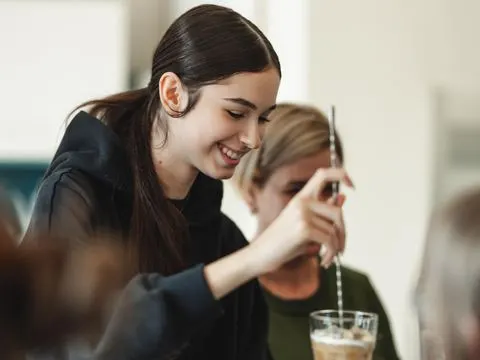 Stalo etiketas ir kava – pažintis su profesiniu pasauliu, nuotrauka 5